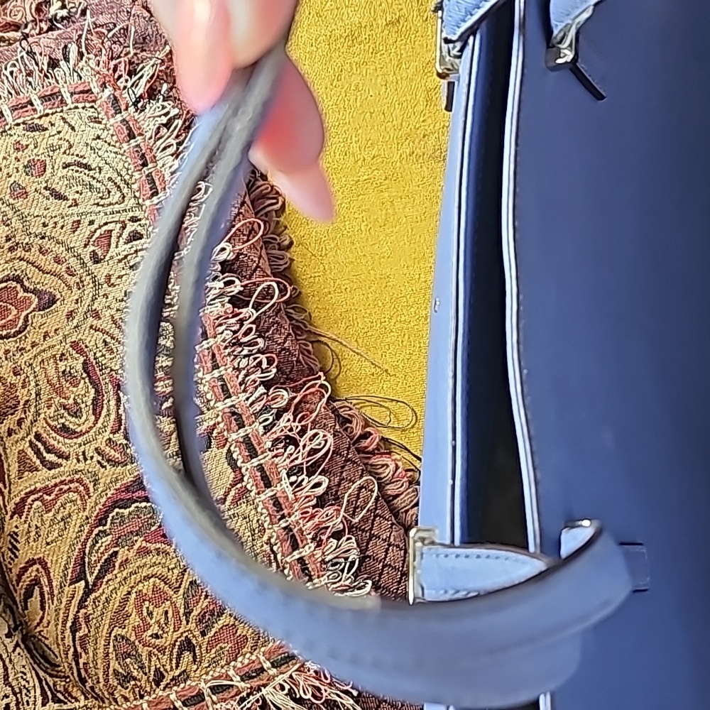 Kate Spade Tote - Picture 5 of 12